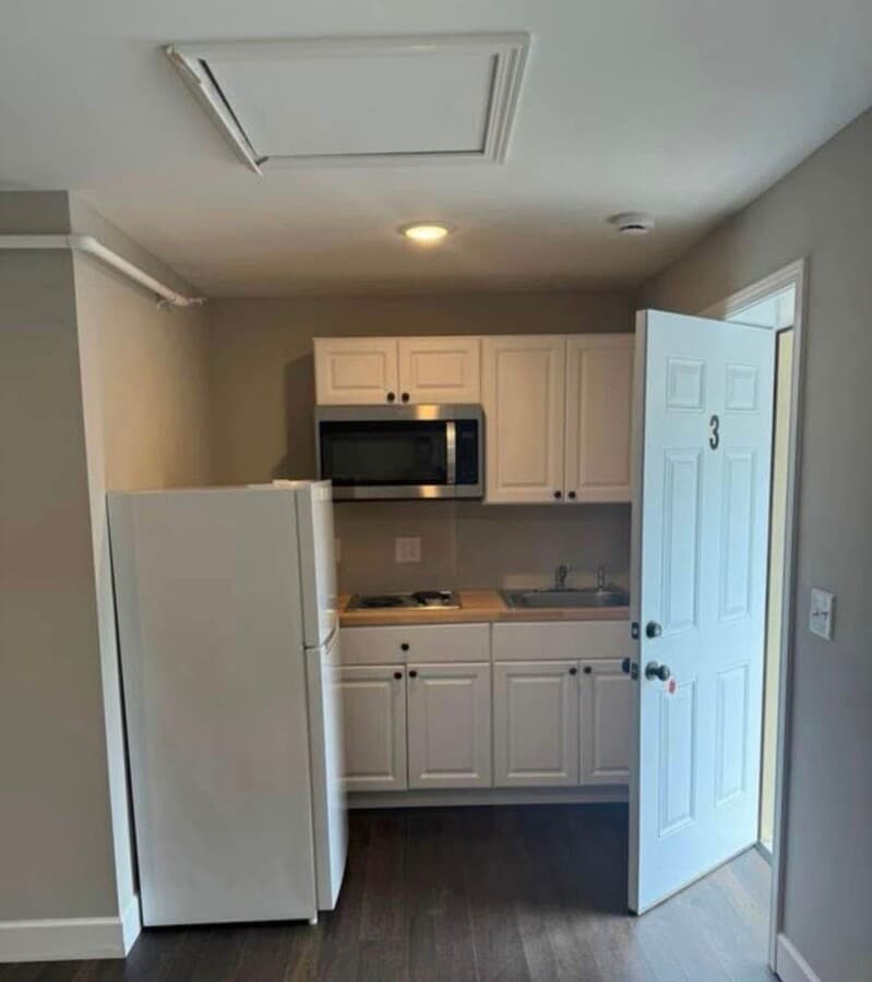 Photo - Studio Apartment for Rent