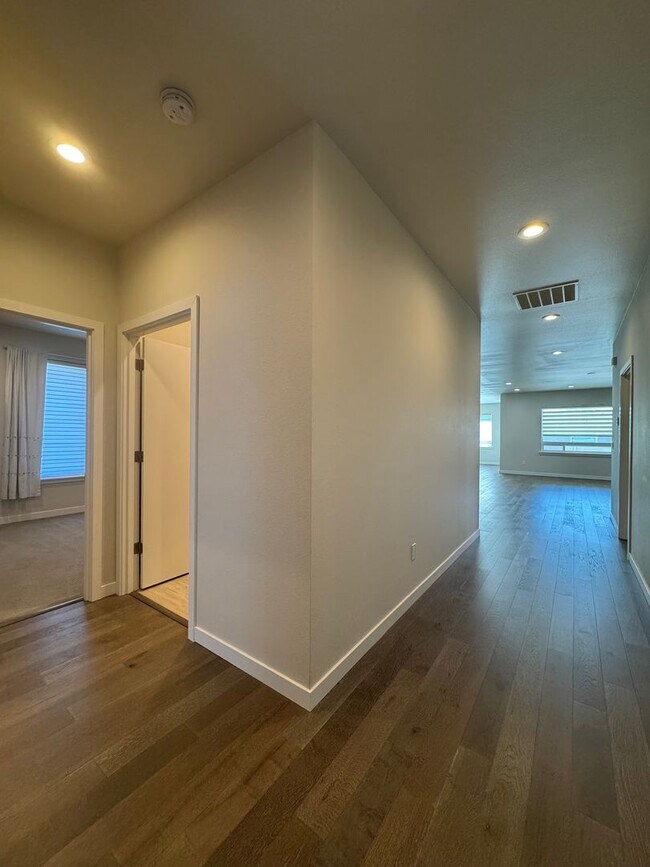 Photo - Beautiful 3-Bedroom, 2-Bath Home in a New ...