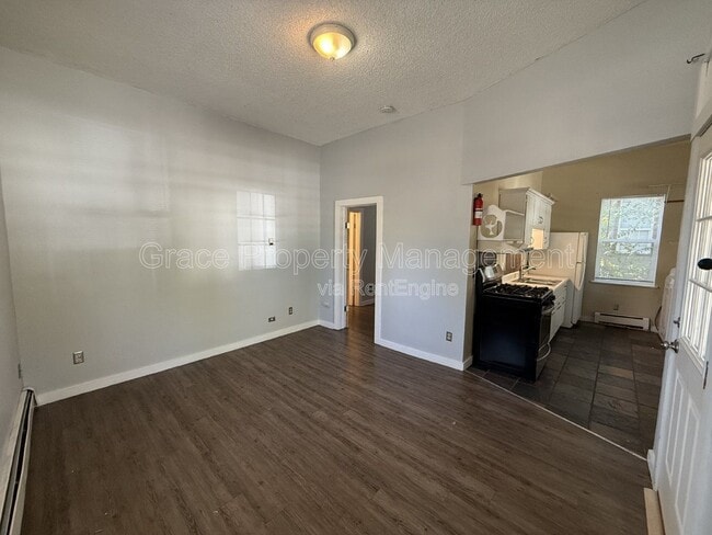 Photo - 410 E Geneseo St Unit A