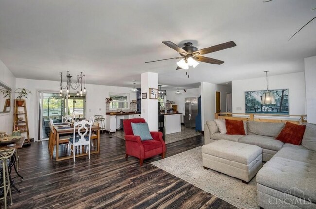 Photo - 515 Maxine Dr Unit 1-4 s