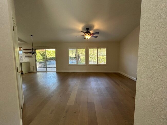 Photo - 248 Summer Grove Cir
