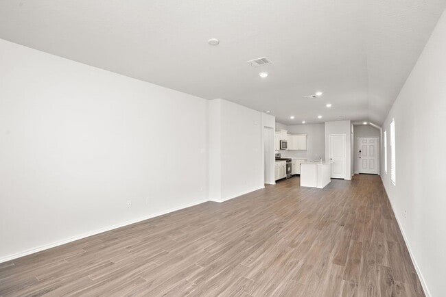 3101 Wood Lily Dr
