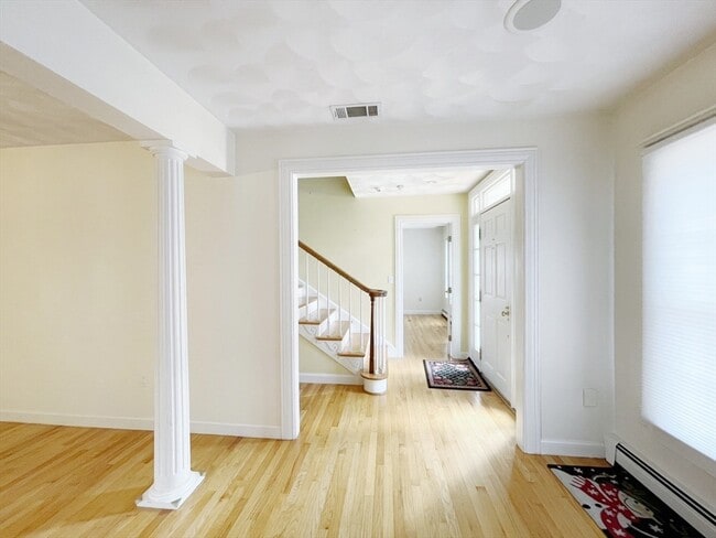 Photo - 24 Nugent Ln