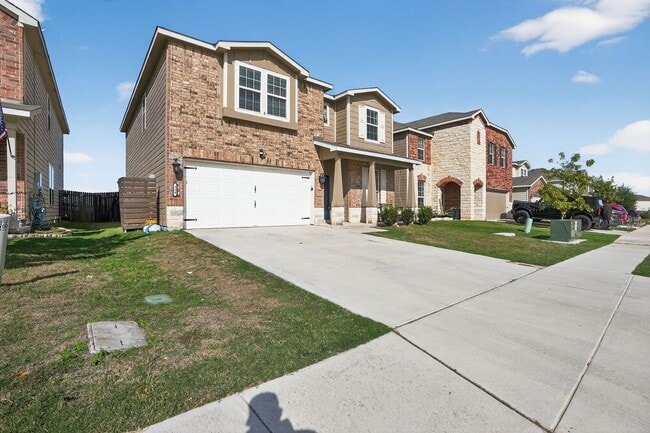 Photo - 4 Weeks Free!!! Beautiful 3 Bedroom Home in New Braunfels – Spacious Layout & Prime Location!