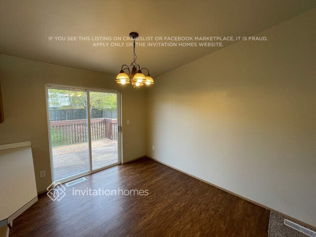 Photo - 11105 172nd St E