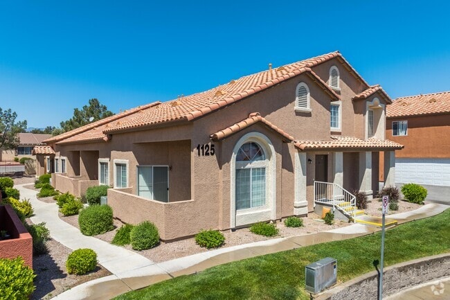 Photo - Charleston Court Townhomes