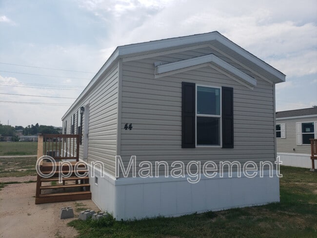 Building Photo - 120 Terry Blvd Rental