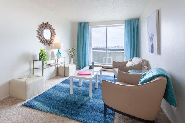 Photo - Le Salaberry Apartments