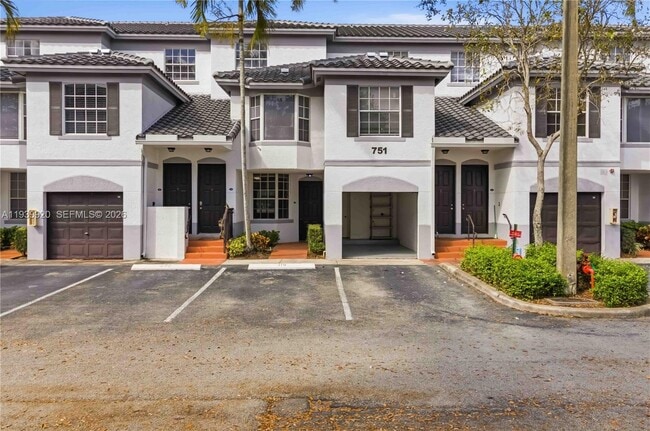 Building Photo - 751 SW 148th Ave Unit 1008