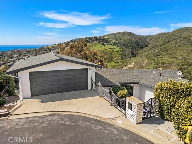 Photo - 696 Mystic View