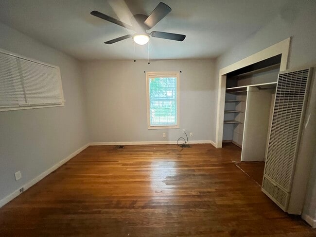 Photo - 563 Belvedere Rd