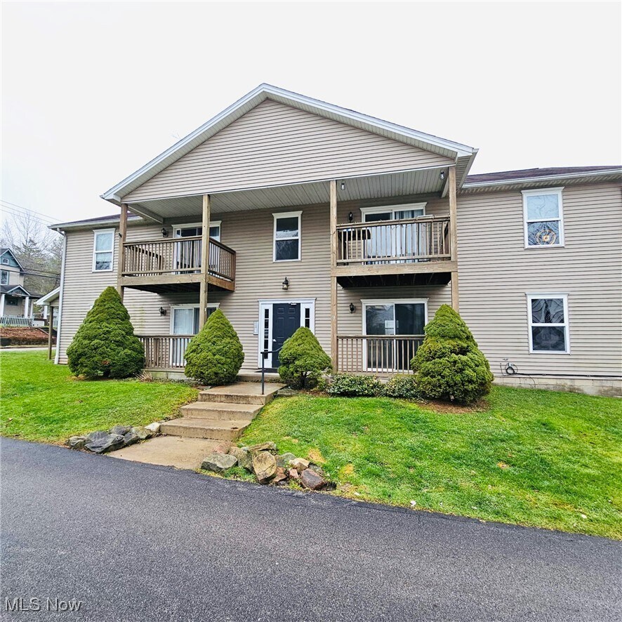 Photo - 77 W Wood St