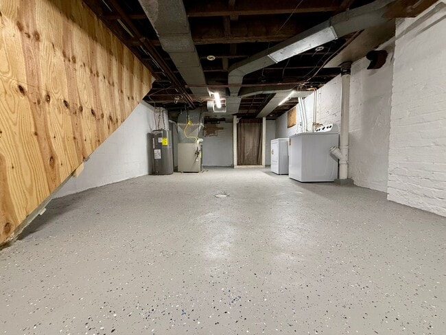 Photo - Updated 2BR townhouse with office now available!