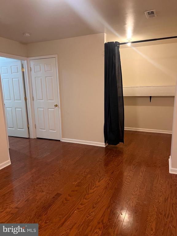 Photo - 121 N Marshall St