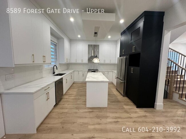 Photo - An Upper-Level Unit in a Quiet Neighborhood