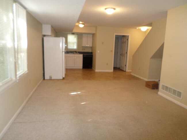 Photo - 4 bed 2 bath on Quiet Street