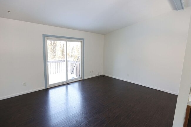 Photo - 2115 Brook Trails Ct SE