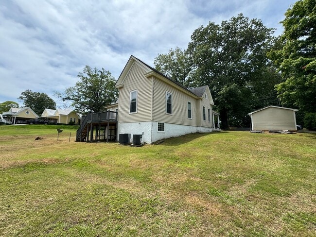 Photo - Large Historical 3/2 House in Summerville-$1,595