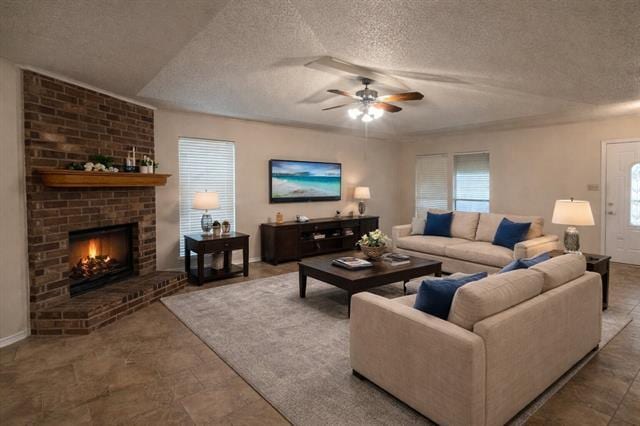 Photo - 708 Crestview Dr