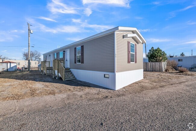 Building Photo - Beautiful 3 Bed/2 Bath Home For Sale -- Re...