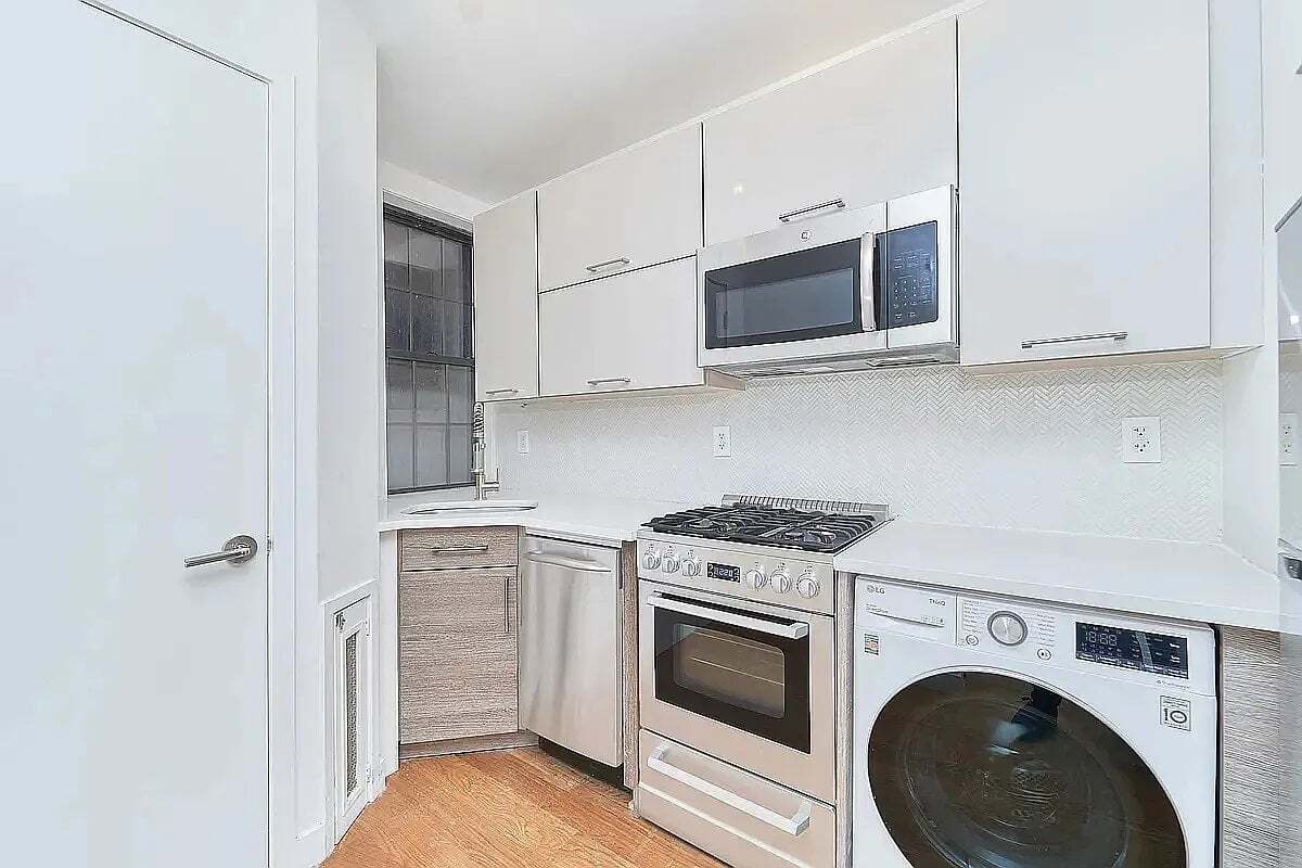 Photo - 5 Spring St Unit 4D