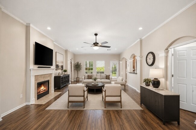 Photo - 6811 Claire Brook Dr