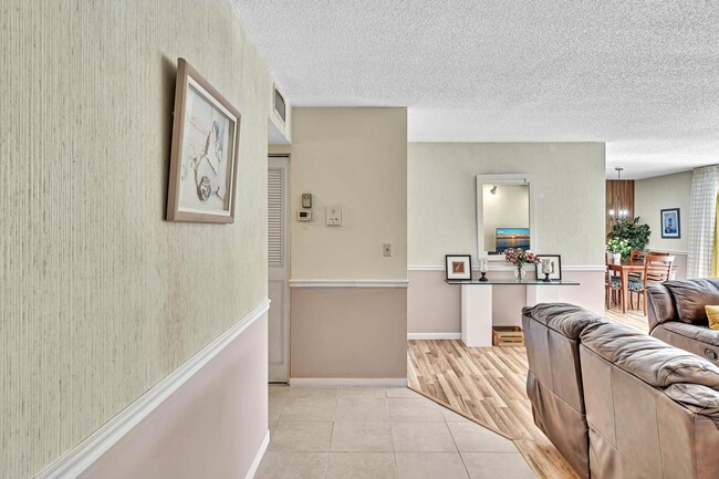 Photo - 22089 Cocoa Palm Way Condo Unit 255