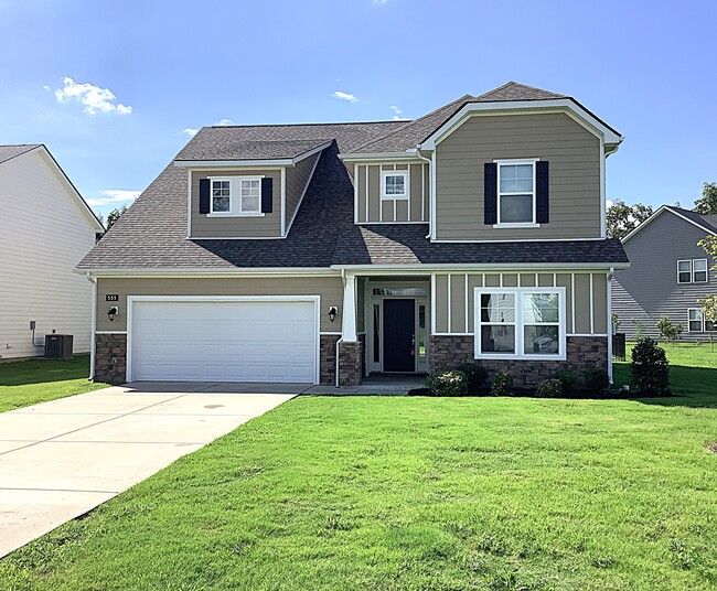 Building Photo - 535 Drema Ct Rental