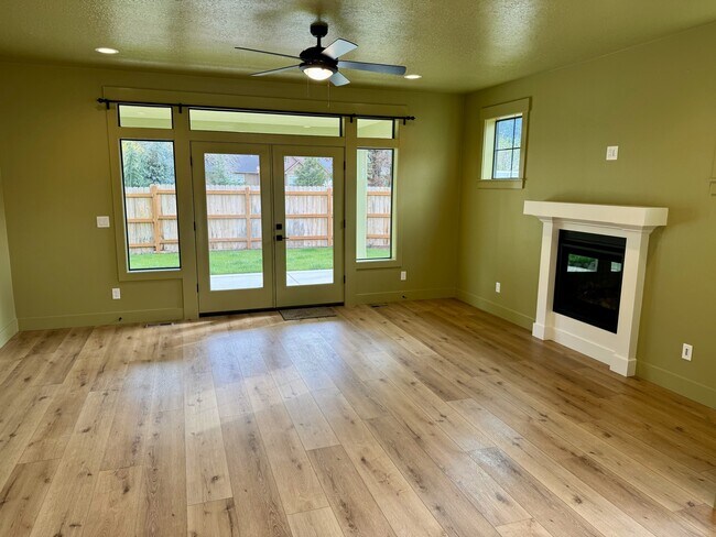 Photo - 1153 Bedlington Ter