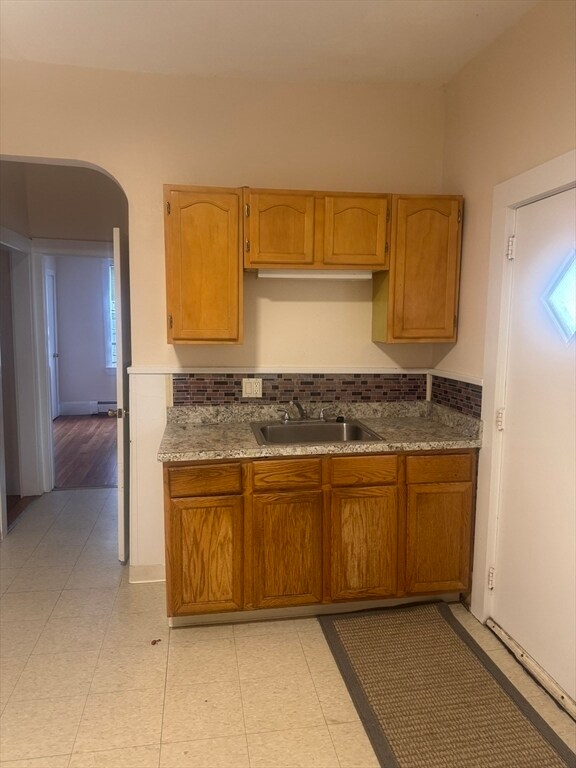 18 Fairview Ave Unit 1