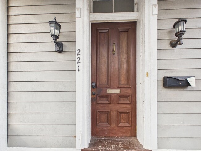 Photo - 221 N Spring St Unit A