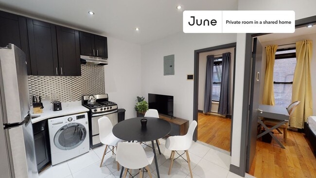 Room in Shared 3 bed/1 bath home in Upper West Side