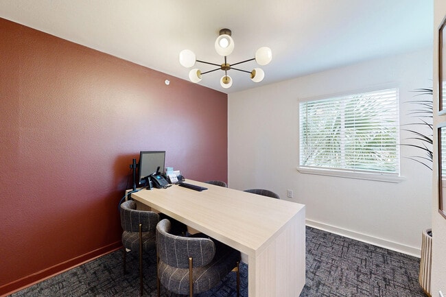 950 office_011
