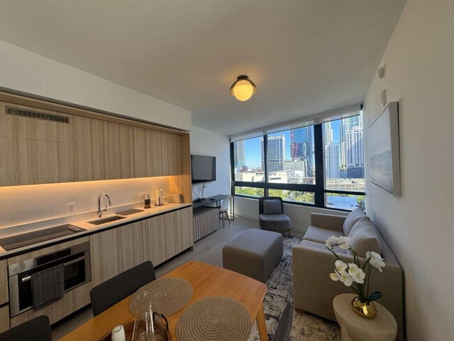 Building Photo - 225 N Miami Ave Unit ID1373685P