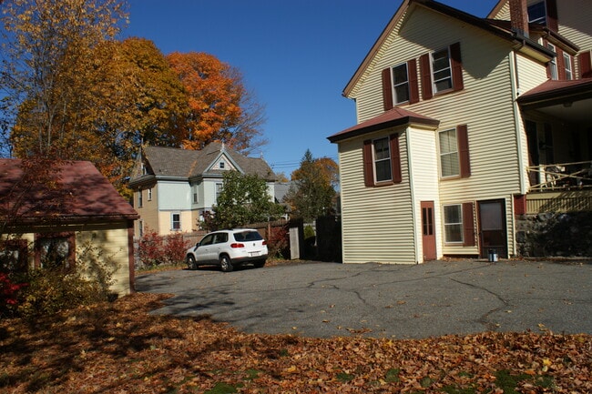Photo - 166 High St Unit 2