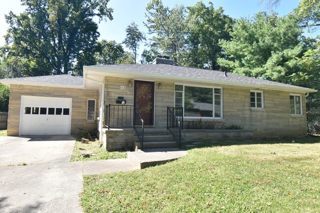 Building Photo - 814 S Eastside Dr Rental