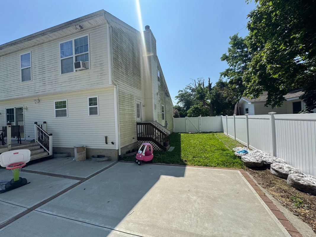 Photo - 83 A Lynbrook Rd