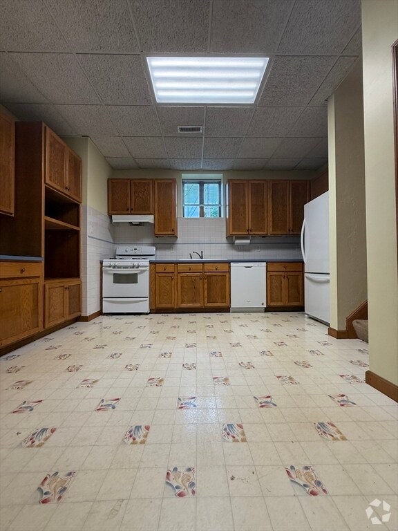 Building Photo - 218 S Main St Unit B Rental