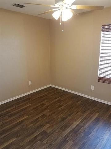 Photo - 100 Lochness Ln