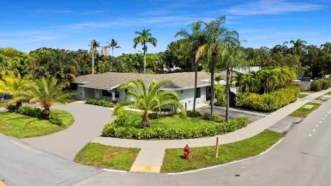 Photo - 2808 Middle River Dr