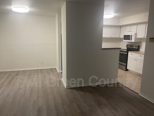 Photo - 6657 S Victor Ave Unit I102