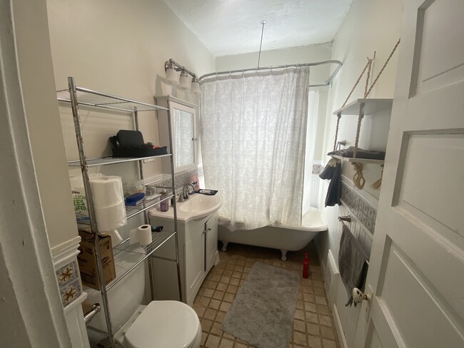 Photo - 15 Rowell St