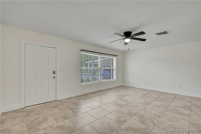 Photo - 1019 E Turner Camp Rd