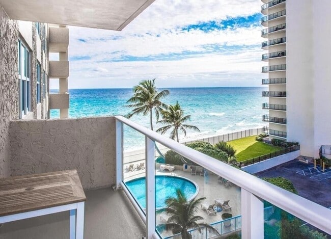 Photo - 5440 N Ocean Dr Unidad 505 Rental