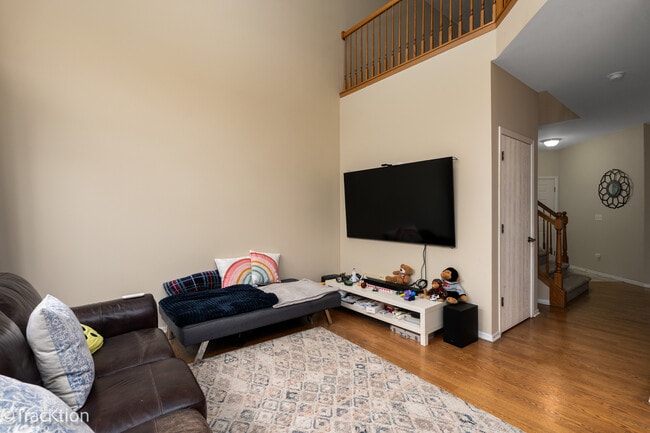 Photo - 449 Vaughn Cir