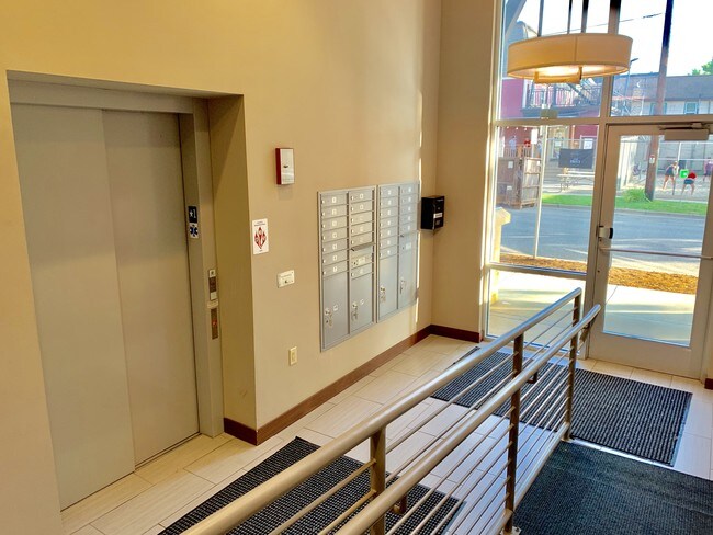 Photo - 315 S Paterson St Unit 300