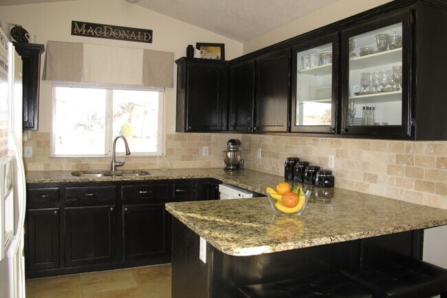 444 Sunland Dr Unit 1