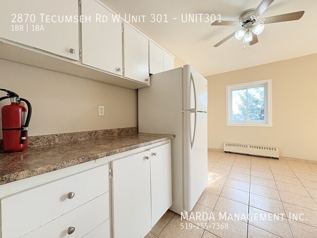 Photo - SPACIOUS 1 BED/1 BATH UNIT NEAR UNIVERSITY OF WINDSOR + HYDRO Unit 301