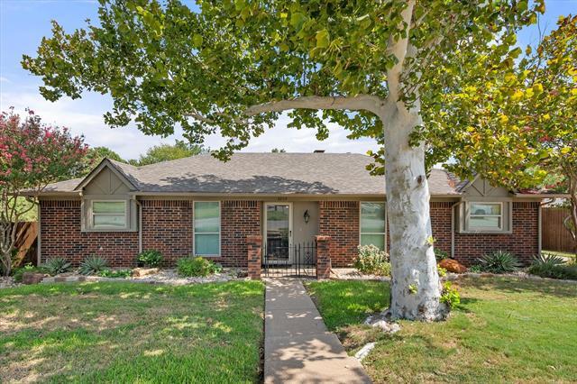 3204 Brown Trail