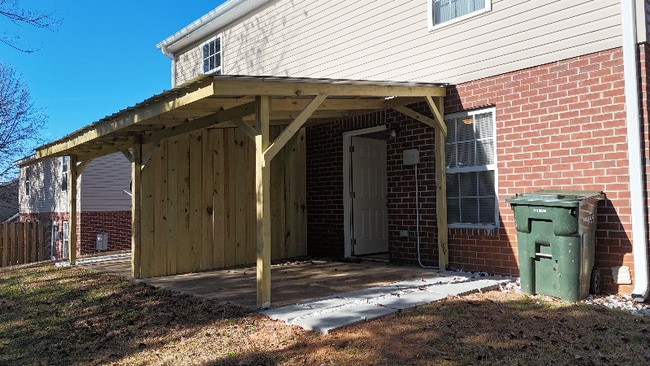 Photo - 221A Springfield Cir Unit A